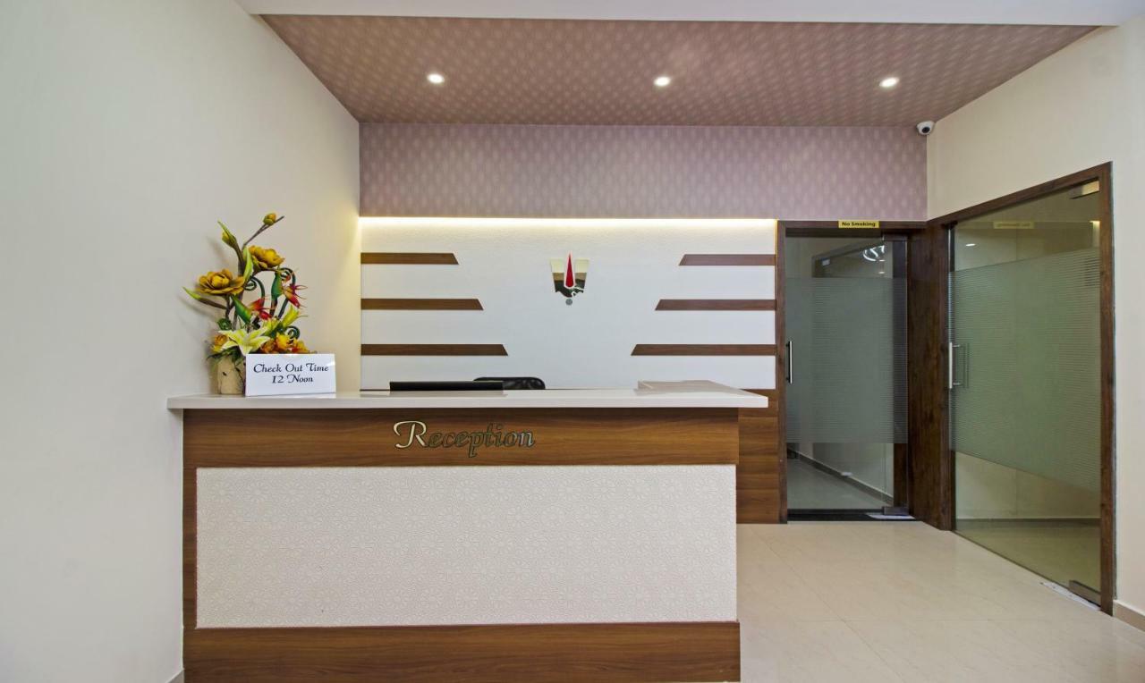 Hotel Ocean Suites Bombaj Zewnętrze zdjęcie