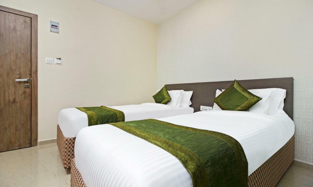 Hotel Ocean Suites Bombaj Zewnętrze zdjęcie